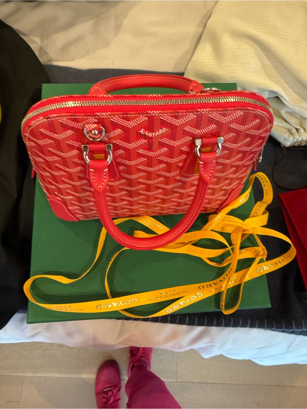 BNIB Goyard Sac Vendome Fuschia Mini - Picture 6 of 9